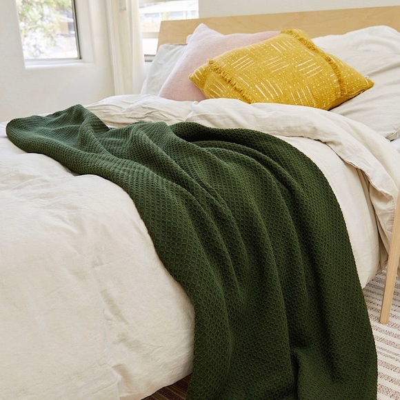 NEW Arhaus Waffle Knit Blanket - Olive - Picture 2 of 4